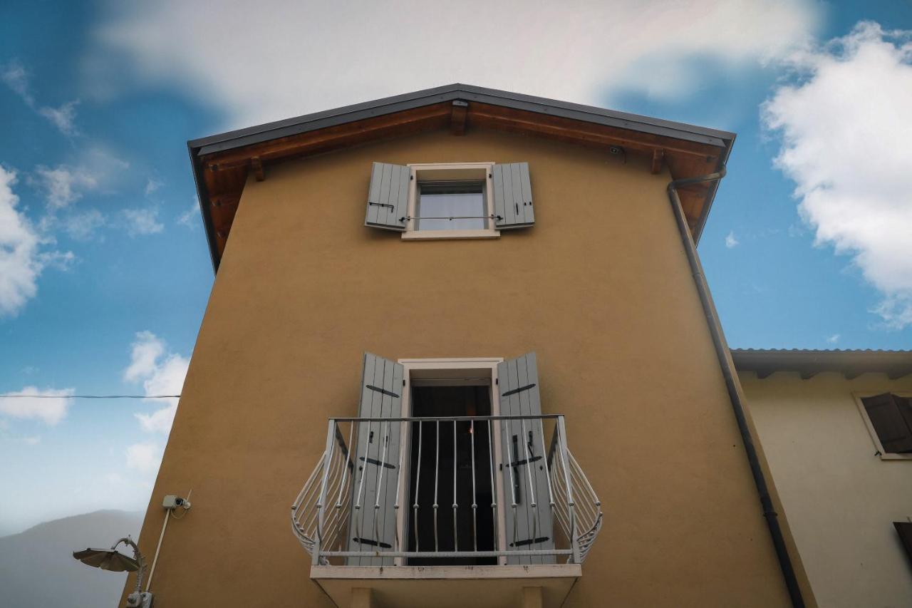 Ca Nova B&B Rivoli Veronese Luaran gambar
